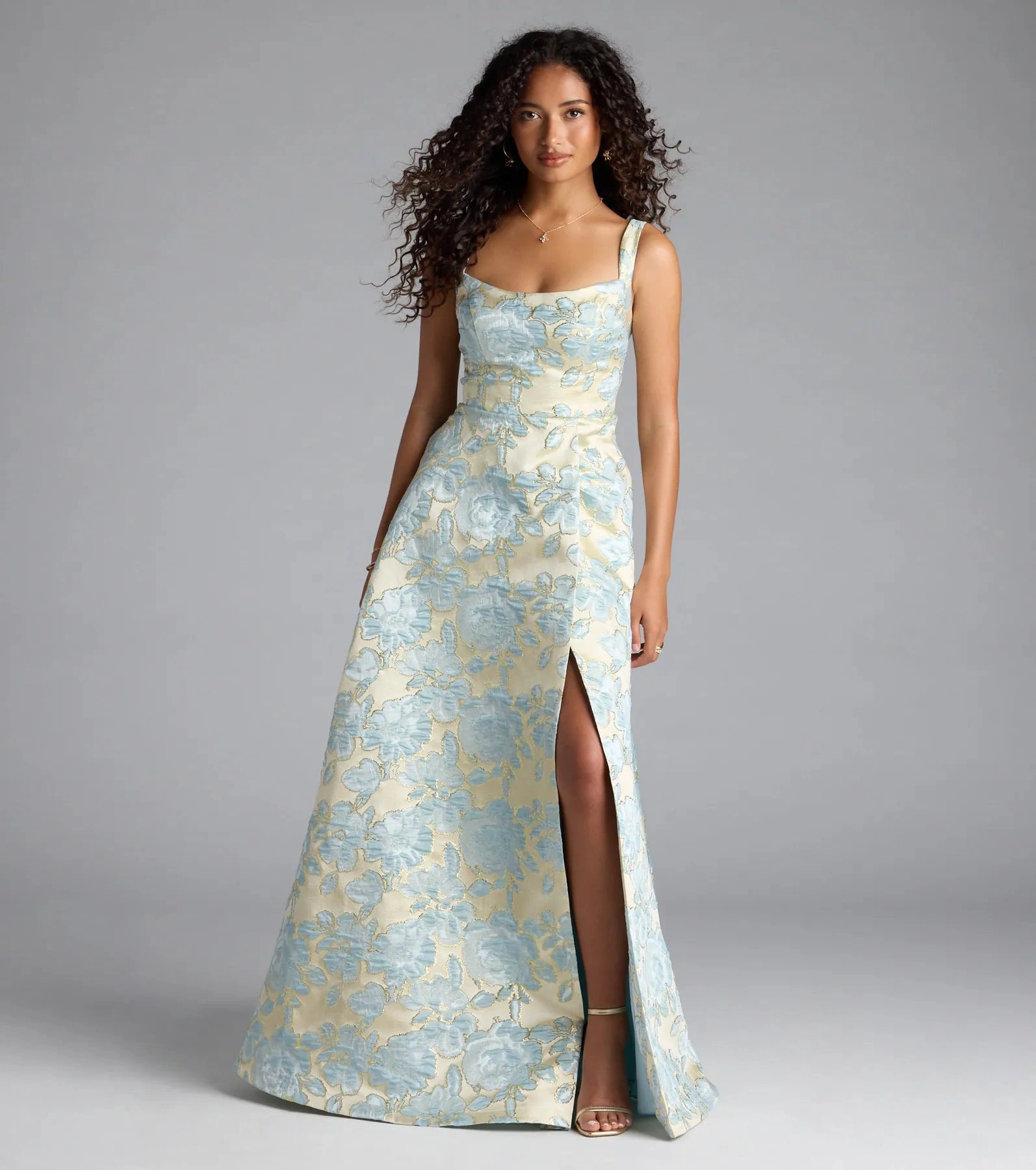 Lulabelle's Slit Dress: Lace-Up Glamour. Steal the Spotlight. Formal Perfection.